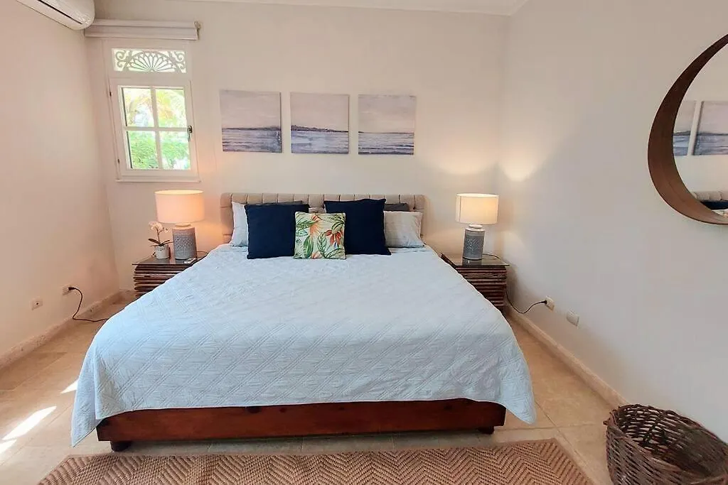 Playa Las Ballenas Oceanfront Las Terrenas Appartement