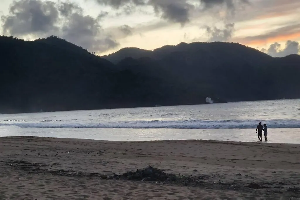 Playa Las Ballenas Oceanfront Las Terrenas